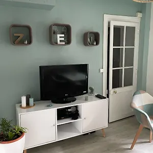 Appartement Au Bas De Montmartre ! Paris